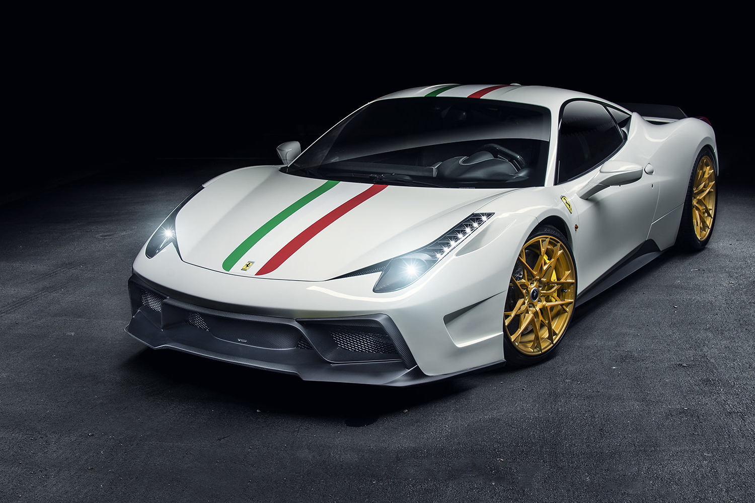 Передній бампер зі спойлером - FRV1110