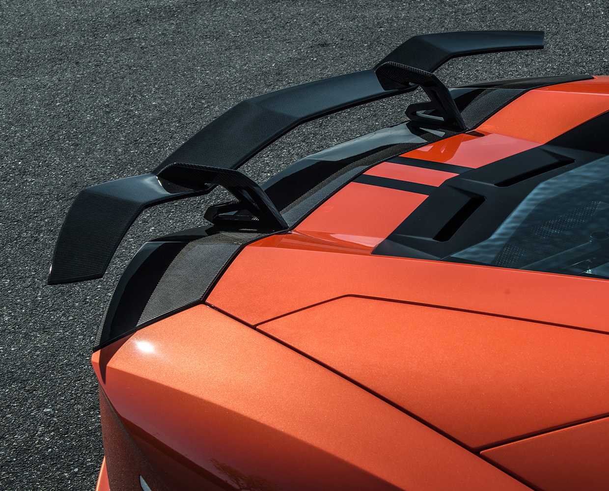 Заднє антикрило - 0717LOV