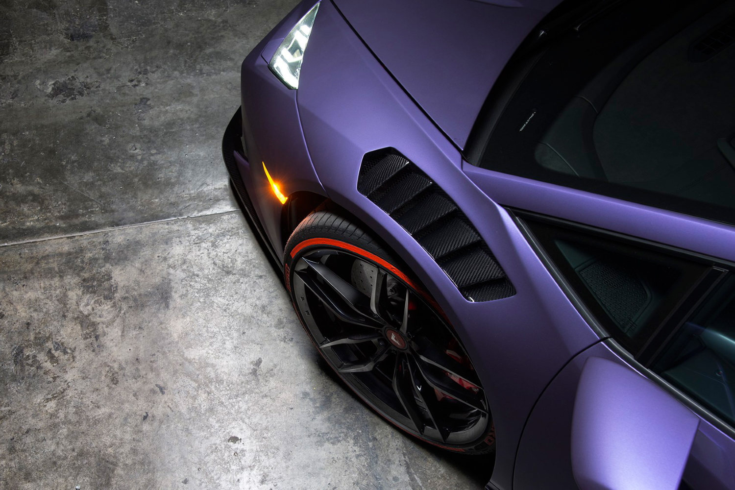 Передні крила - 0940LOV