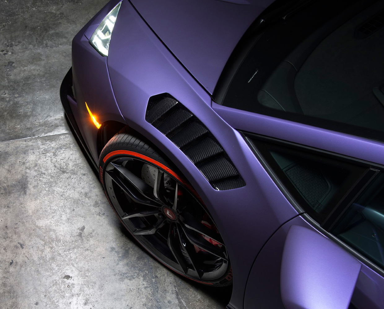 Передні крила - 0940LOV