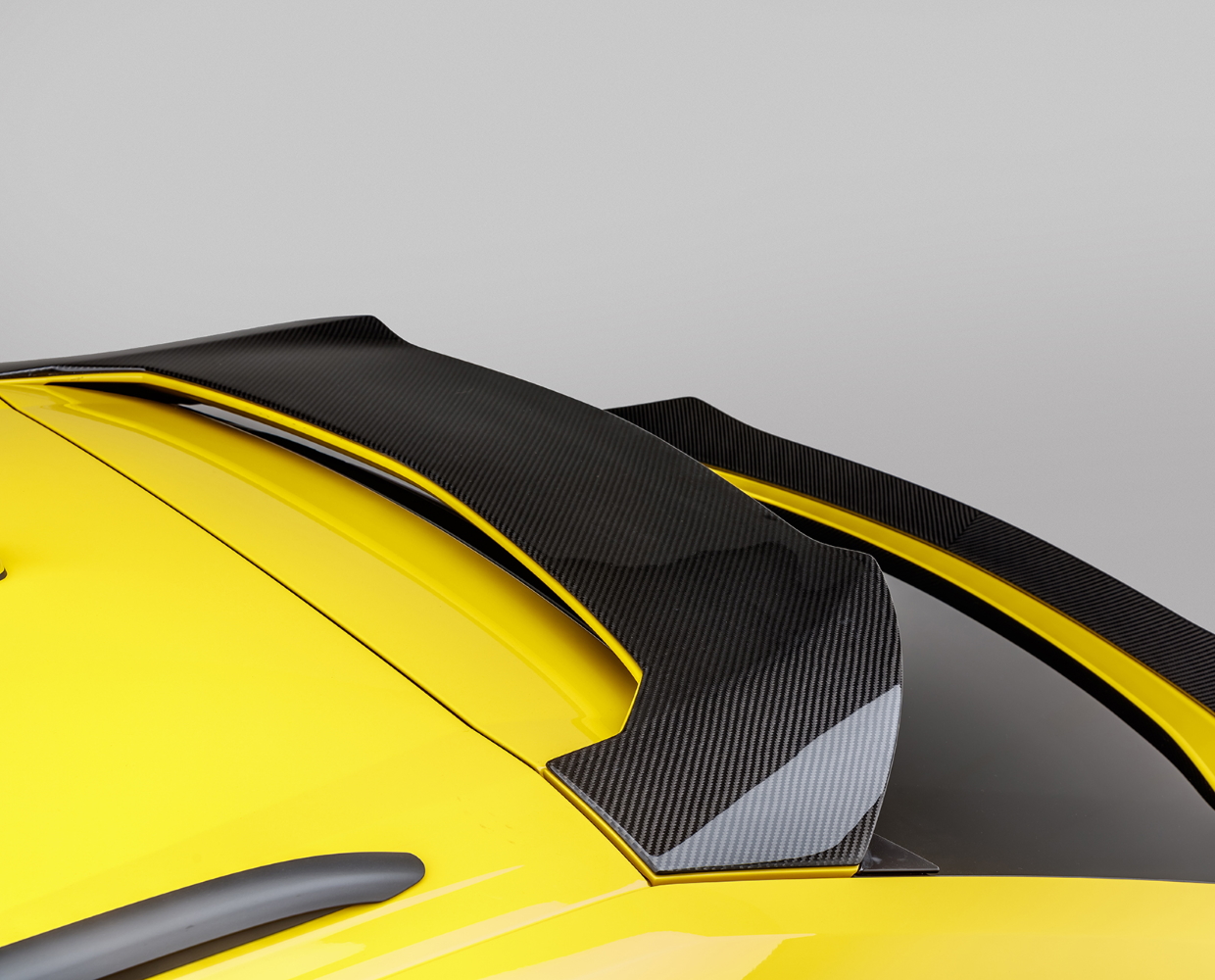 Спойлер на дах - 2080LOV